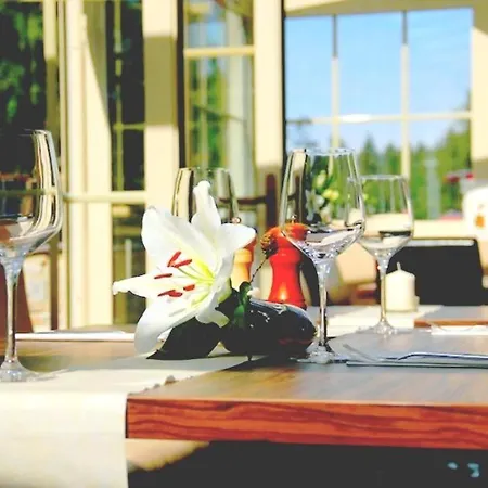 Ξενοδοχείο Hotel Eagle 4*