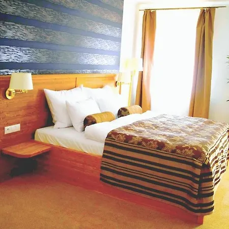 Ξενοδοχείο Hotel Eagle